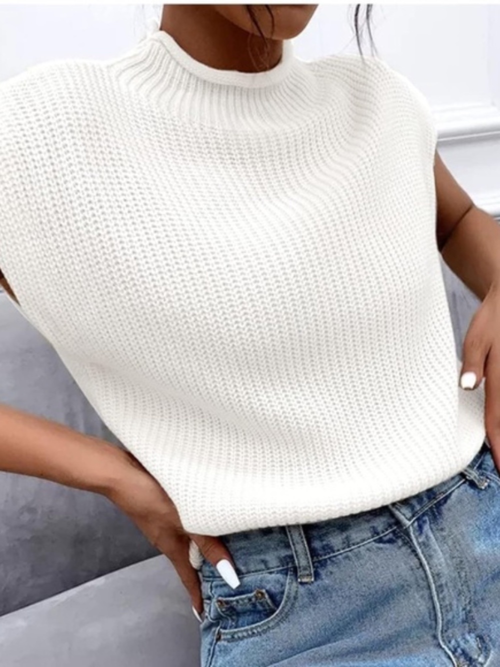 Onwelfth Ribbed Mock Neck Sleeveless Sweater